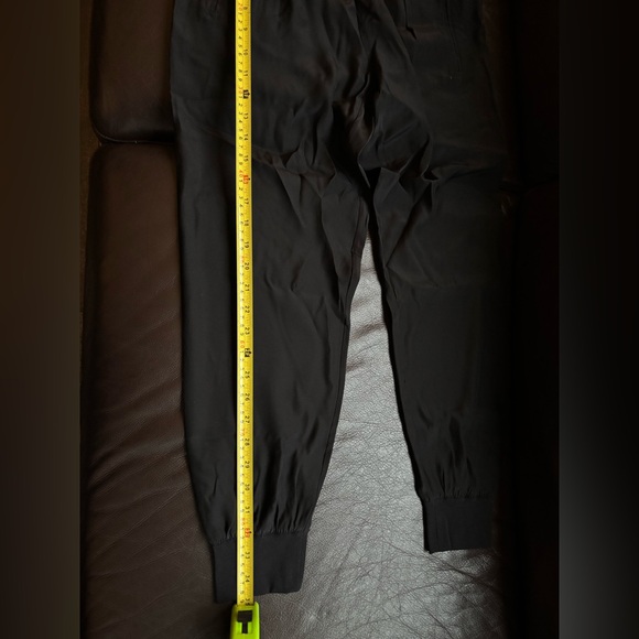 ATM 100%silk jogger style black pants size:xs - Picture 9 of 10